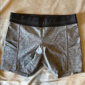 Lululemon luxtreme run shorts size 8